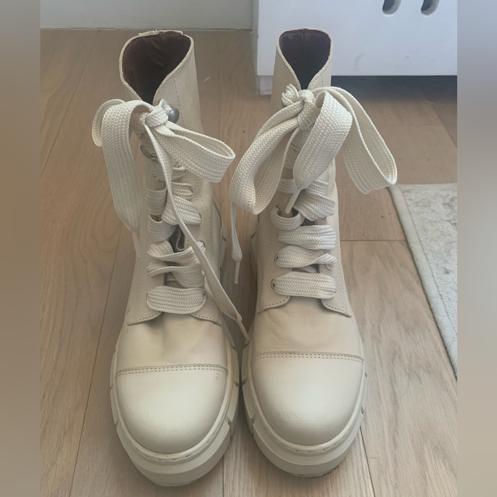 Alohas Boots